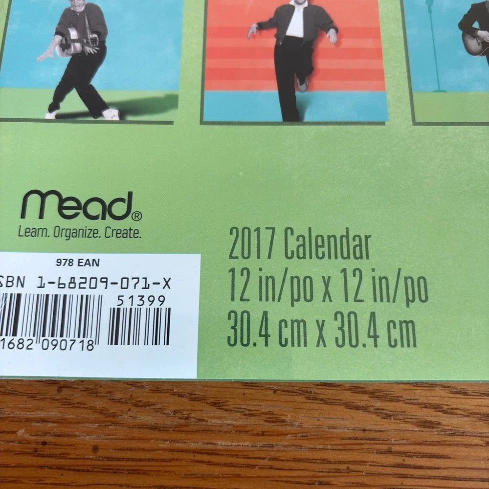 Elvis Presley 2017 16-Month Wall Calendar Mead Signature Product New Sealed